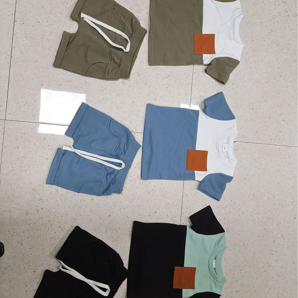 Color Matching Short Sleeve Shorts Suit