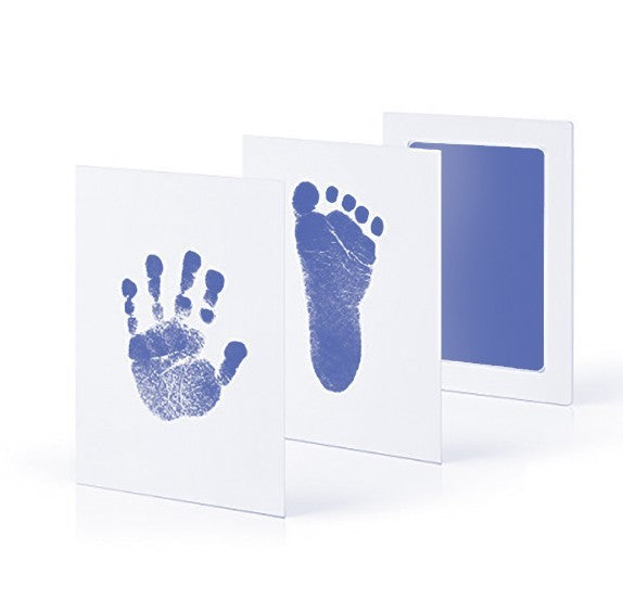 Baby hands and feet with oil