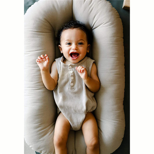 Convenient Bionic Bed For Newborn and Bionic Bed For Uterus