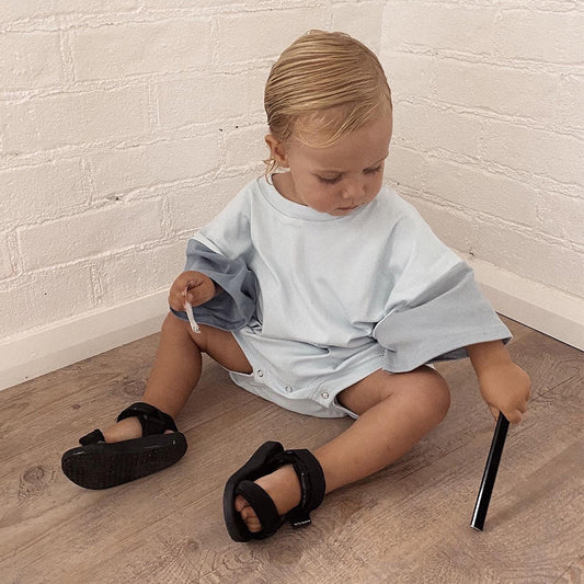 Baby Boy Solid Color Stitching Triangle Short-sleeved Jumpsuit
